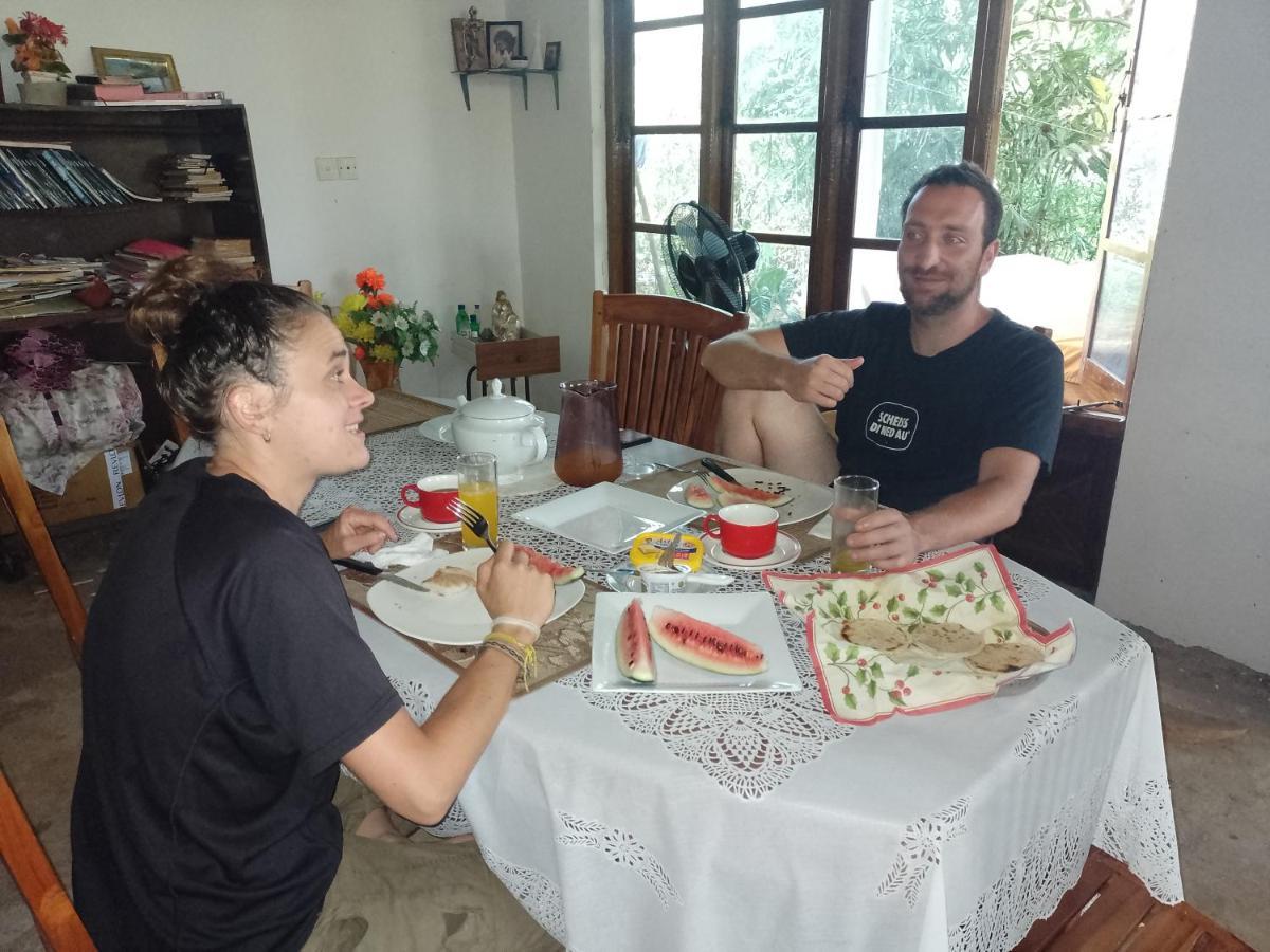 Appartamento Kon Tree Shade Dambulla Esterno foto